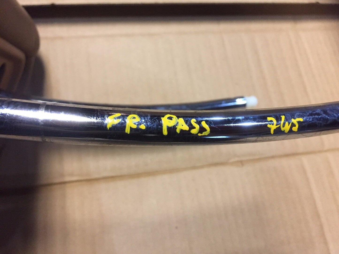 02 03 04 05 BMW 745i 745li E65 Front Right Passenger Seat Headrest Head Rest OEM