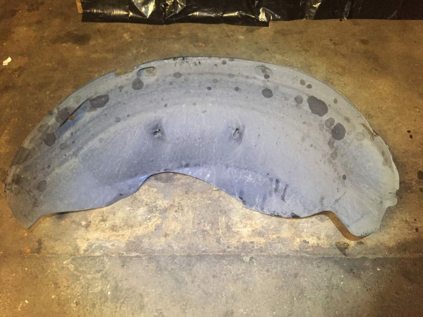 98 99 00 01 Mercedes W163 Rear Pass Side Fender Wheel Liner Splash Guard OEM