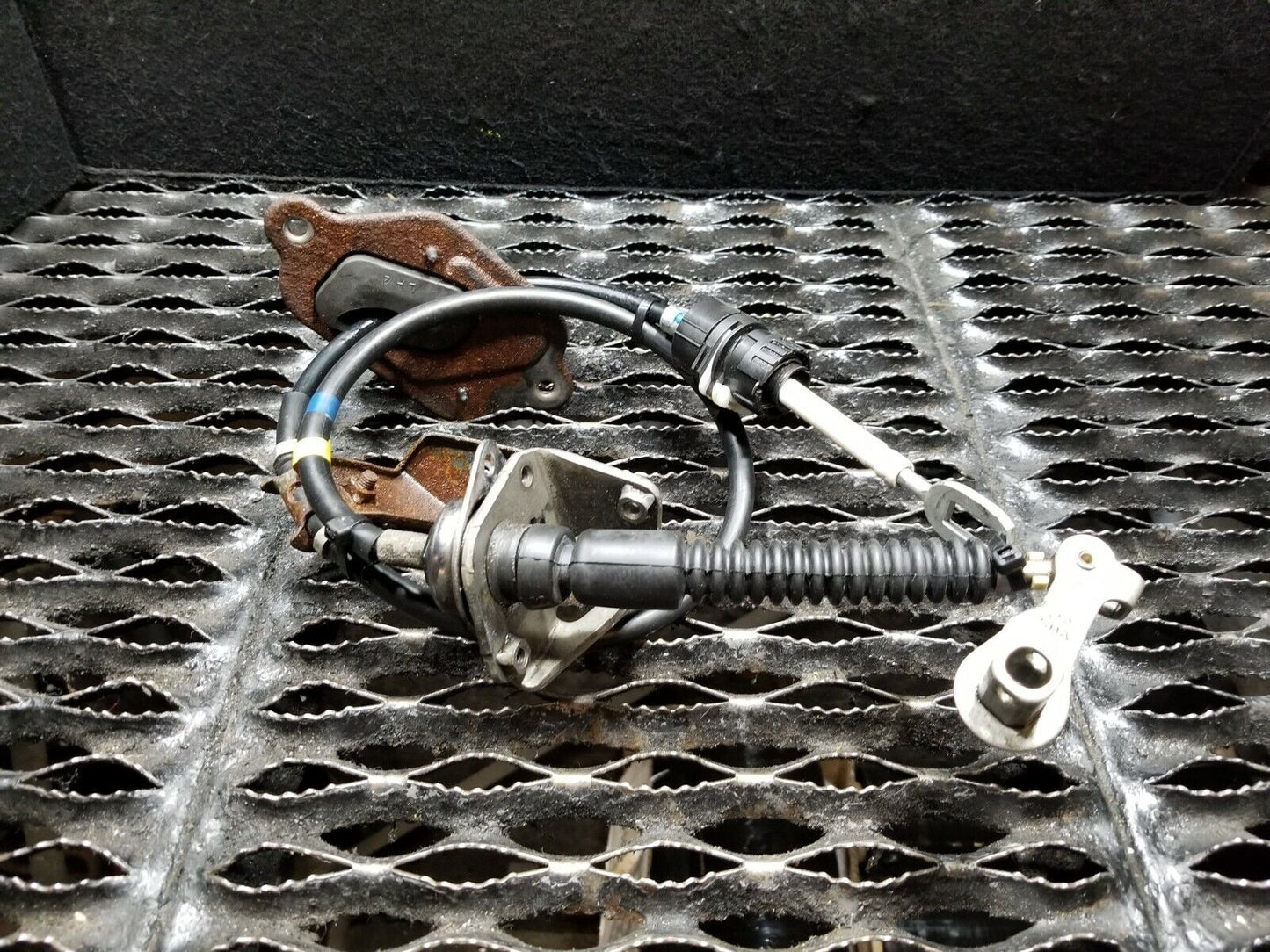 09 10 11 Honda Civic Coupe Gear Shifter Selector Cable OEM