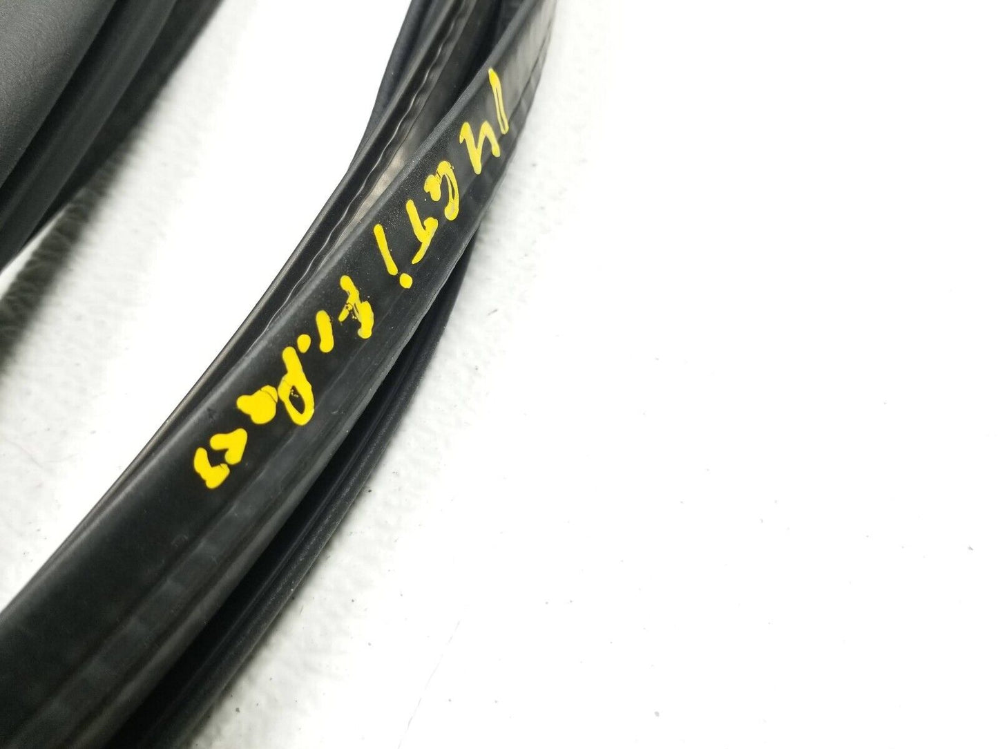 10 11 12 13 14 VW Golf GTI Front Door Weatherstrip Seal Rigth Passenger Side OEM