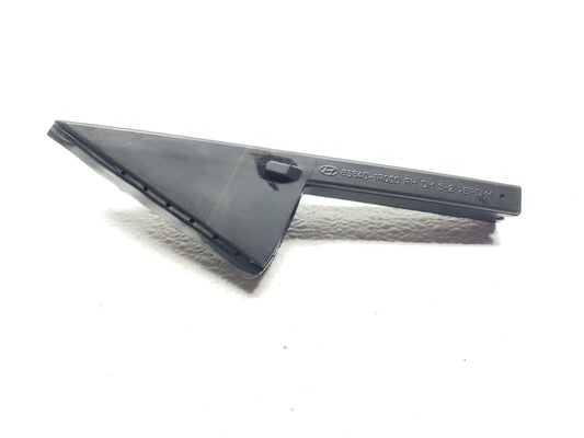 15 16 17 Hyundai Accent Hatch Rear Rigth Pass Door Corner Molding OEM