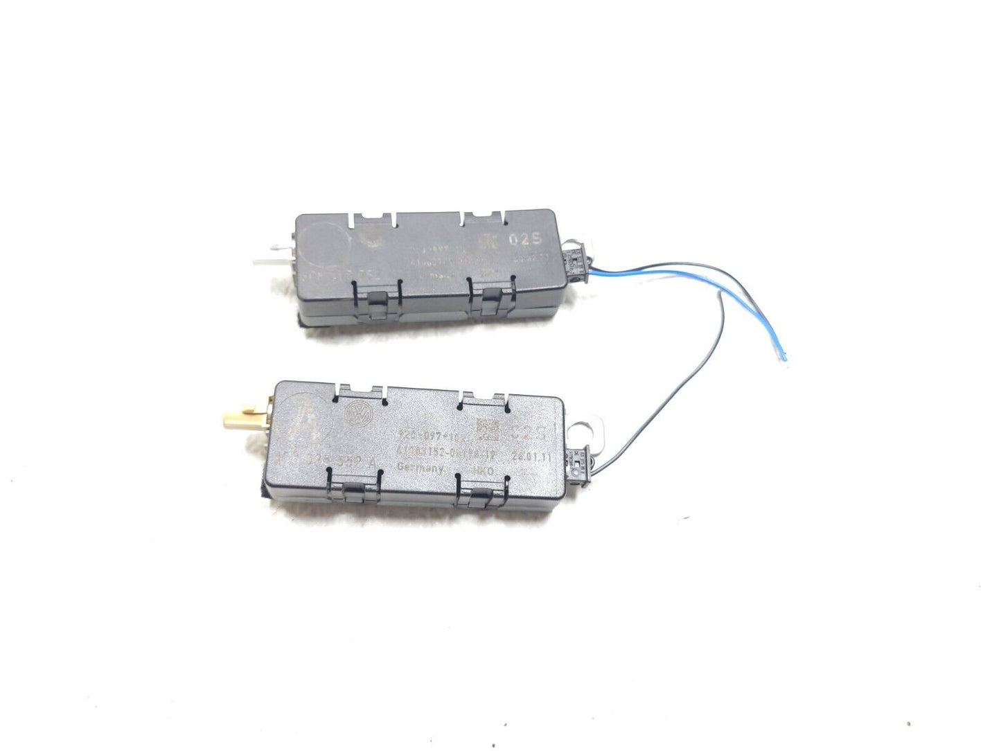 09 10 11 12 Volkswagen Cc Radio Antenna Booster Amplifier Pair OEM