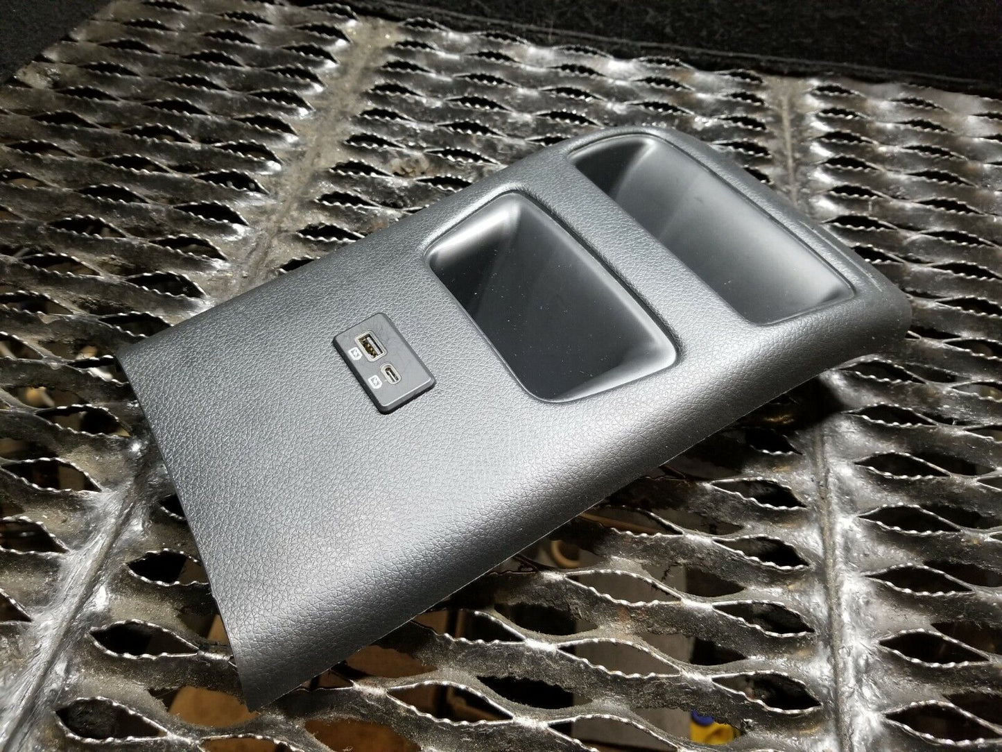 16 17 18 19 Nissan Sentra Center Console Rear Trim Panel Usb Charger OEM 49k