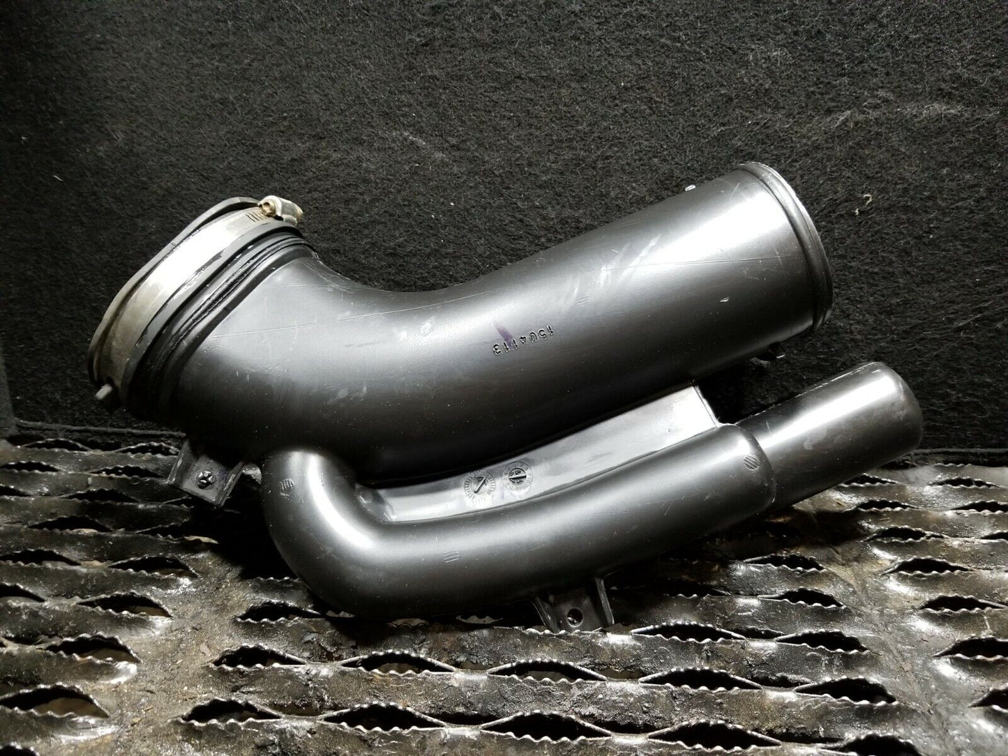 11 12 13 14 Chrysler 200 S 3.6l Air Intake Tube Hose Duct Resonator OEM