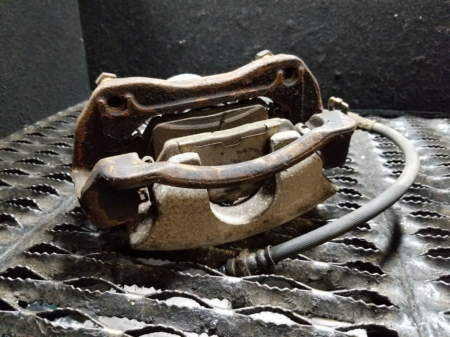 10 11 12 Hyundai Genesis Coupe Front Left Driver Brake Caliper OEM