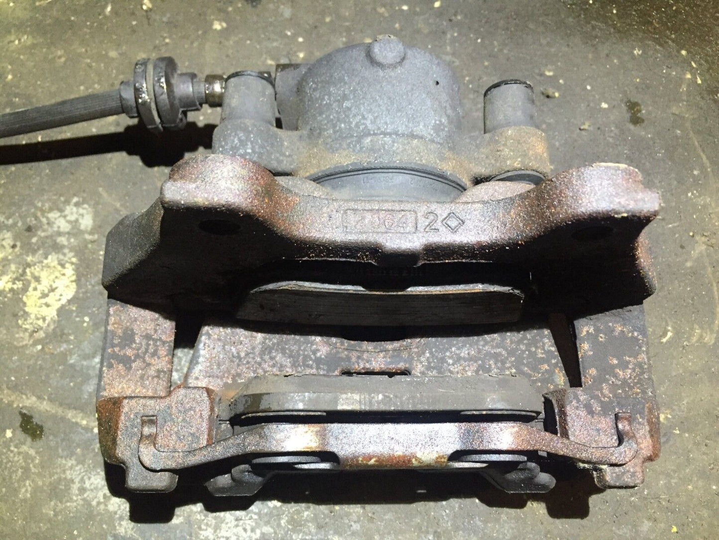 14 15 16 17 Fiat 500l Front Left Driver Brake Caliper OEM