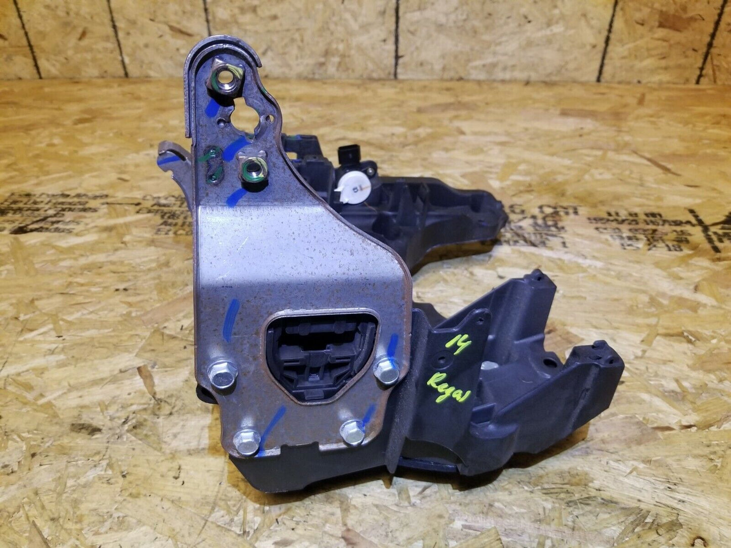 14 15 16 17 Buick Regal Brake Pedal Bracket OEM 59k