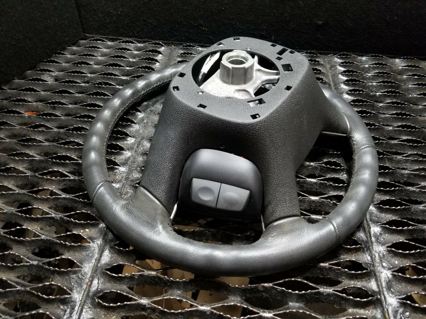 13 14 15 GMC Acadia Steering Wheel OEM