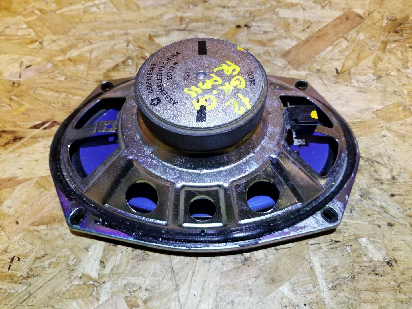 11 12 13 Jeep Grand Cherokee Front Right Passsenger Door Audio Speaker  OEM