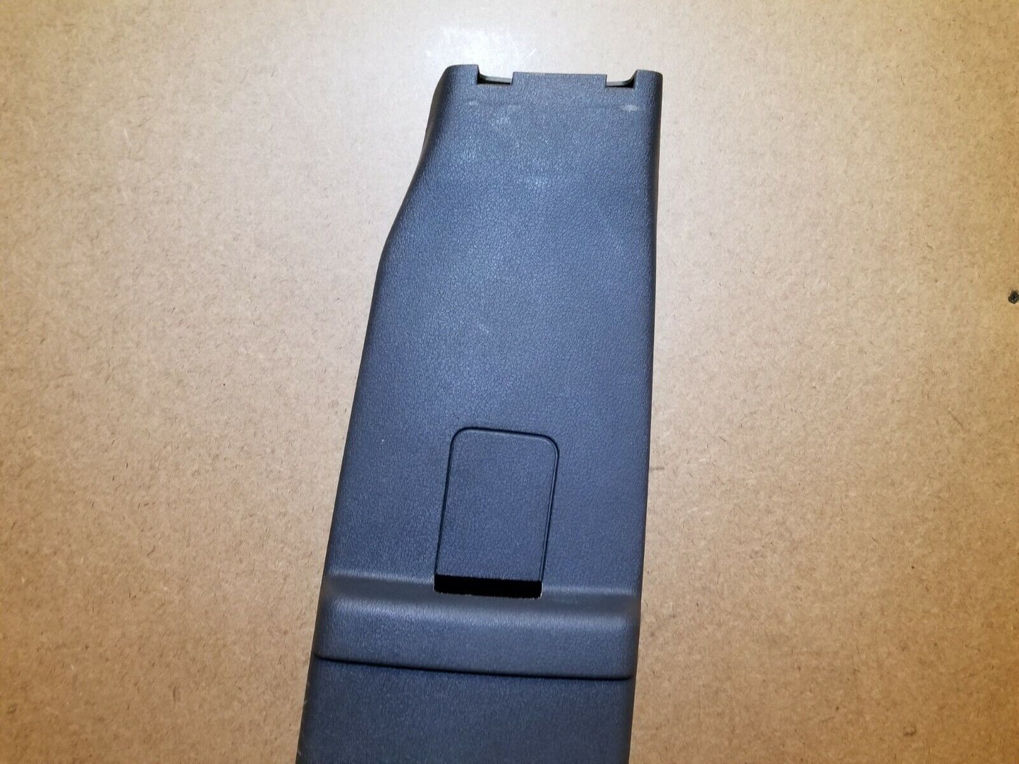 07 08 09 10 Jeep Grand Cherokee Srt8 Right Pass Side B Pilar Trim Panel OEM