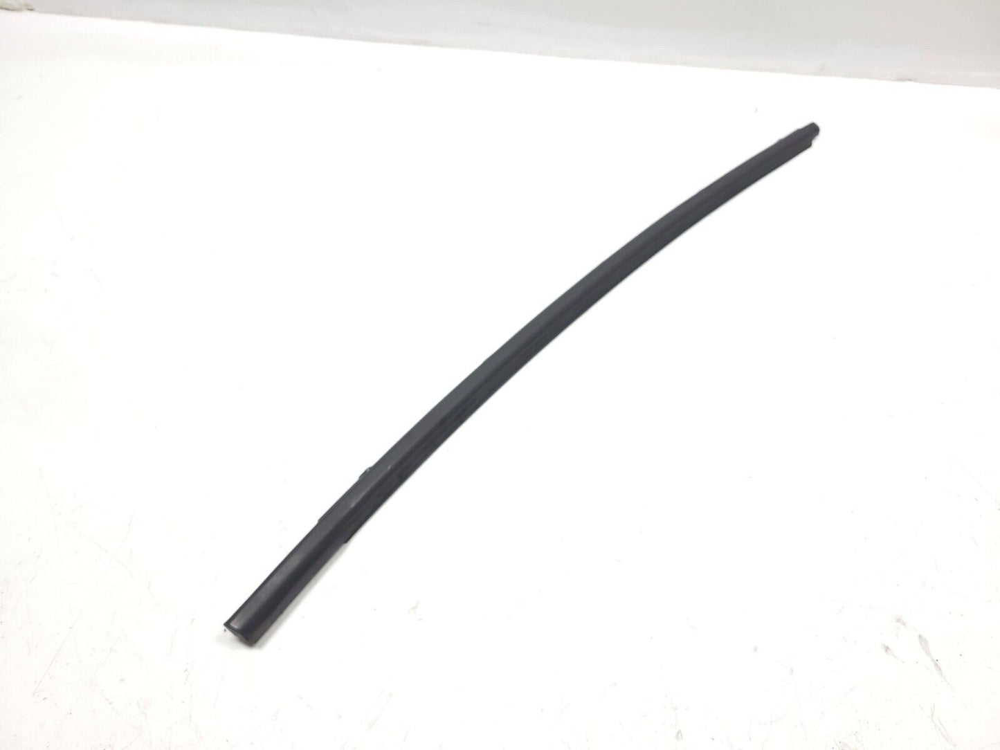 12 13 14 15 16 Hyundai Veloster Rear Door Window Belt Molding Passenger Side OEM