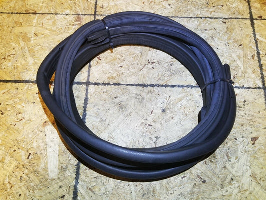 07 08 09 10 Mercedes-benz R350 Under Hood Weatherstrip Seal OEM