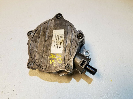 08 09 10 11 Audi A5 3.2l Engine Vacuum Pump OEM