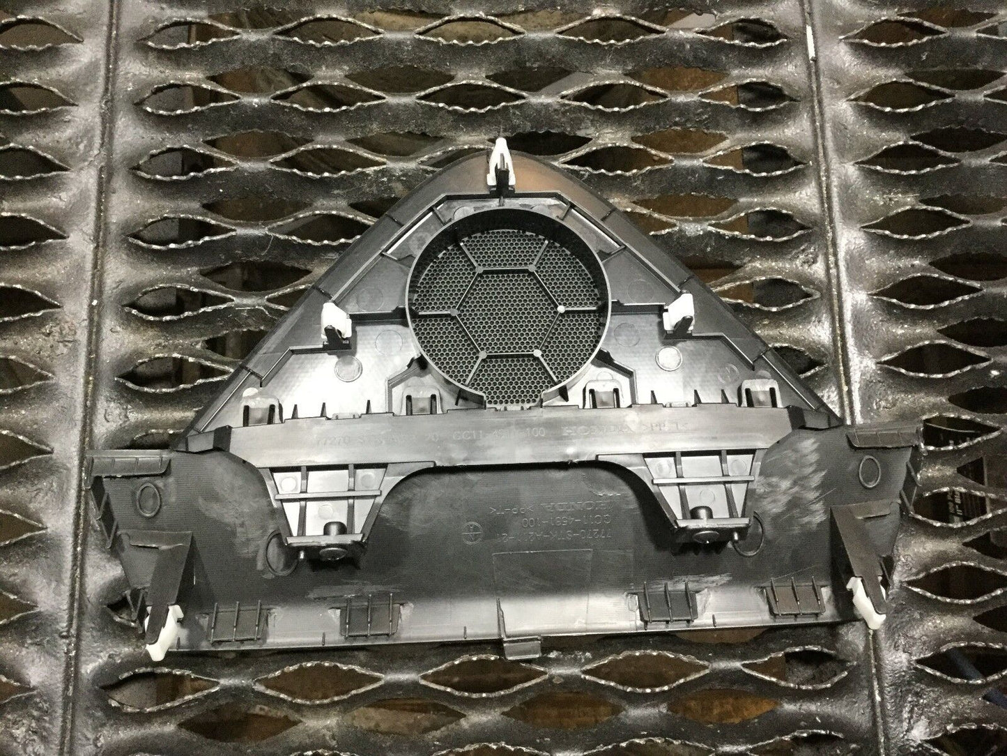 07 08 09 10 11 12 Acura RDX Instrument Dash Speaker Cover OEM