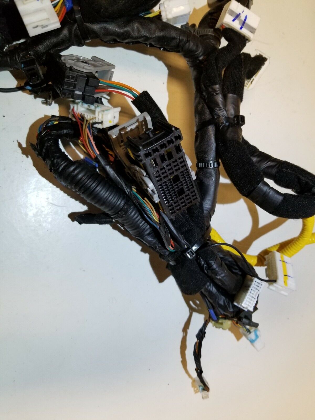 2017 2018 Hyundai Elantra Se Dash Dashboard Wire Harness 91102f3670aa OEM 22k