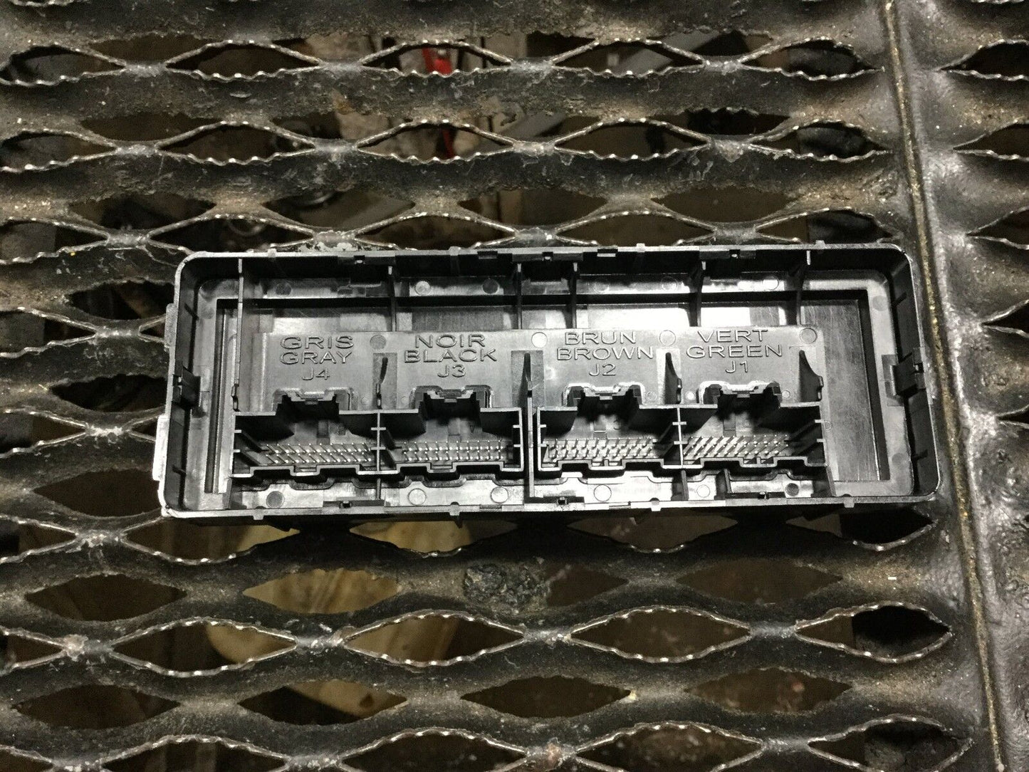 11 12 13 14 15 Chevrolet Cruze  Temperature Control Module 13589914 OEM
