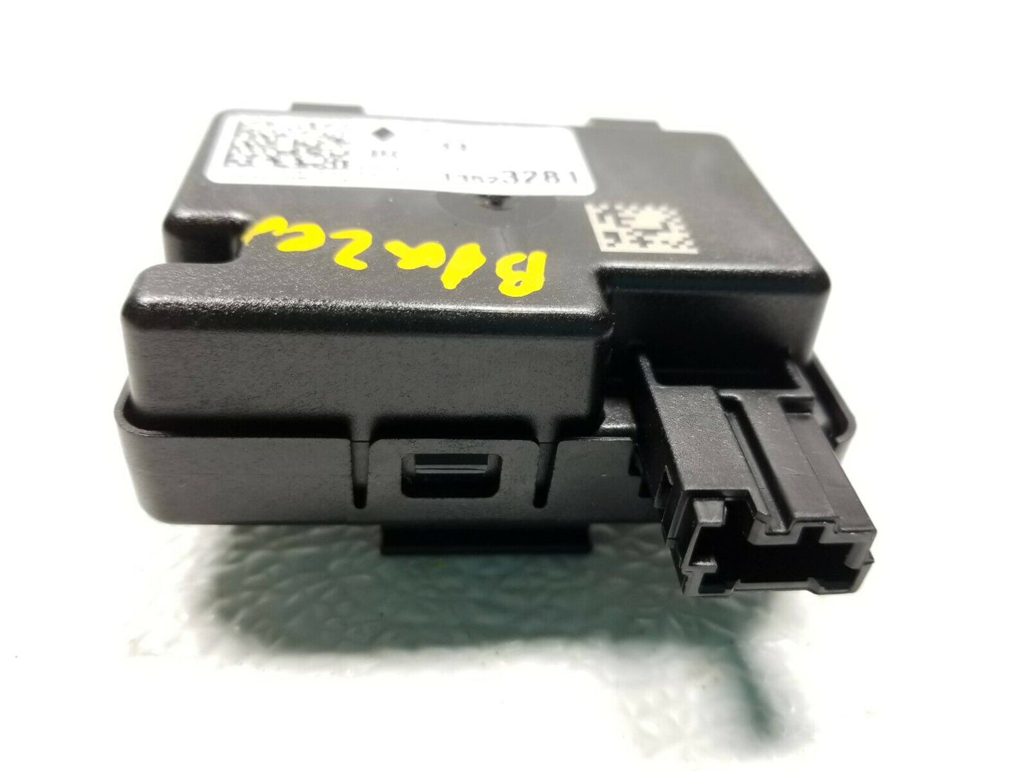 19 20 Chevrolet Blazer Keyless Entry Receiver Control Module OEM 11k Miles