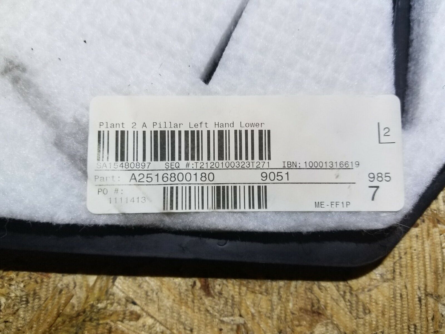 07 08 09 10 Mercedes-benz R350 Front Driver Side A Pillar Kick Panel Cover OEM