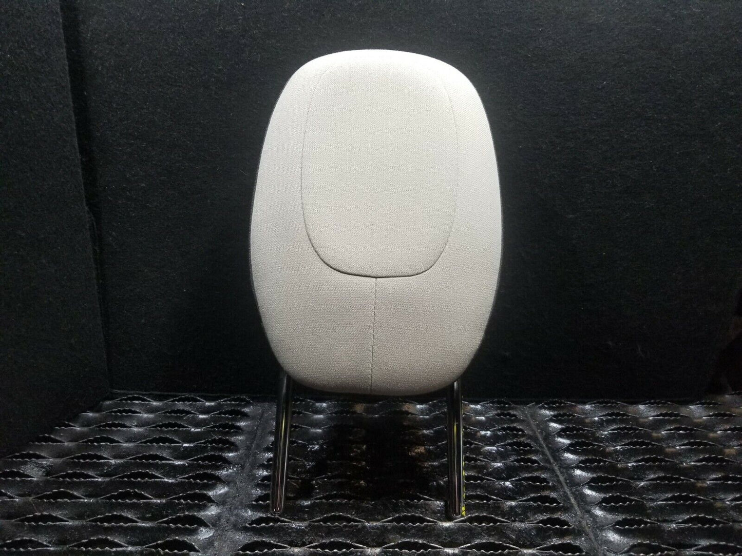 10 11 12 13 14 15 Chevrolet Camaro Front Seat Headrest Passenger Right OEM