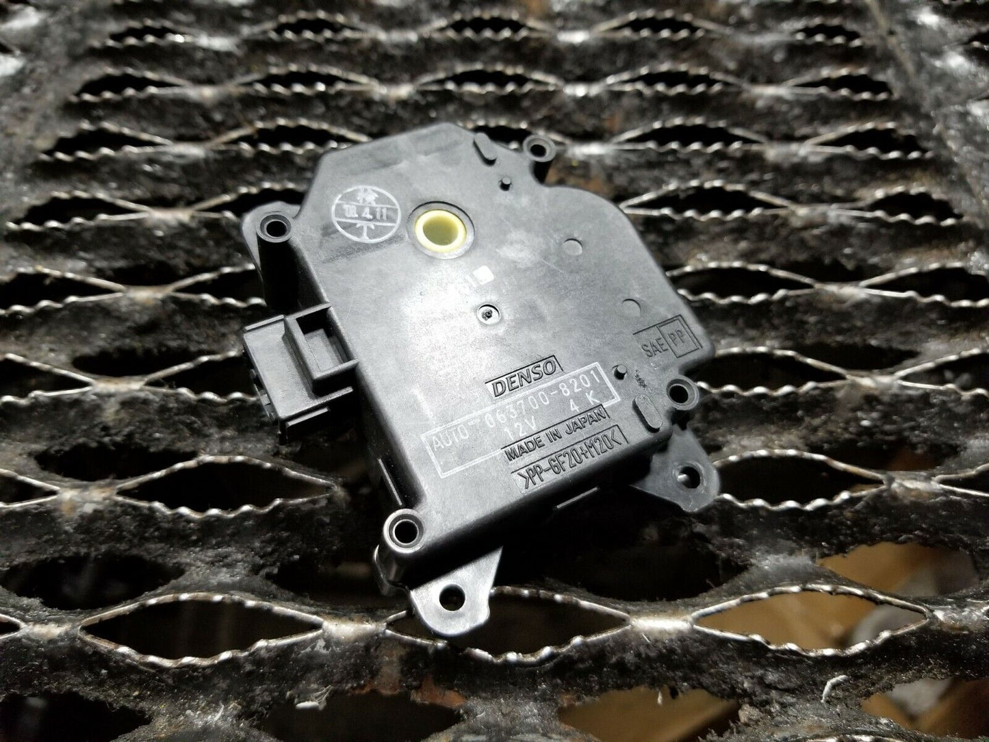 06 07 08 09 Cadillac STS A/c AC HVAC Heater Flap Servo Actuator Motor OEM 61k