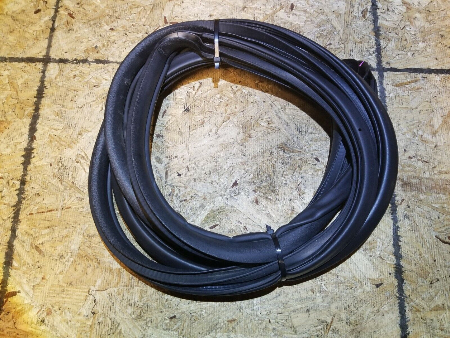 08 09 10 11 Subaru Forester Rear Right Pass Side Door Weatherstrip Seal OEM