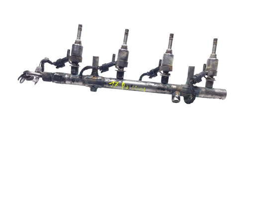 14-17 Volkswagen Passat Fuel  Rail Injection W/ Injectors 1.8t OEM