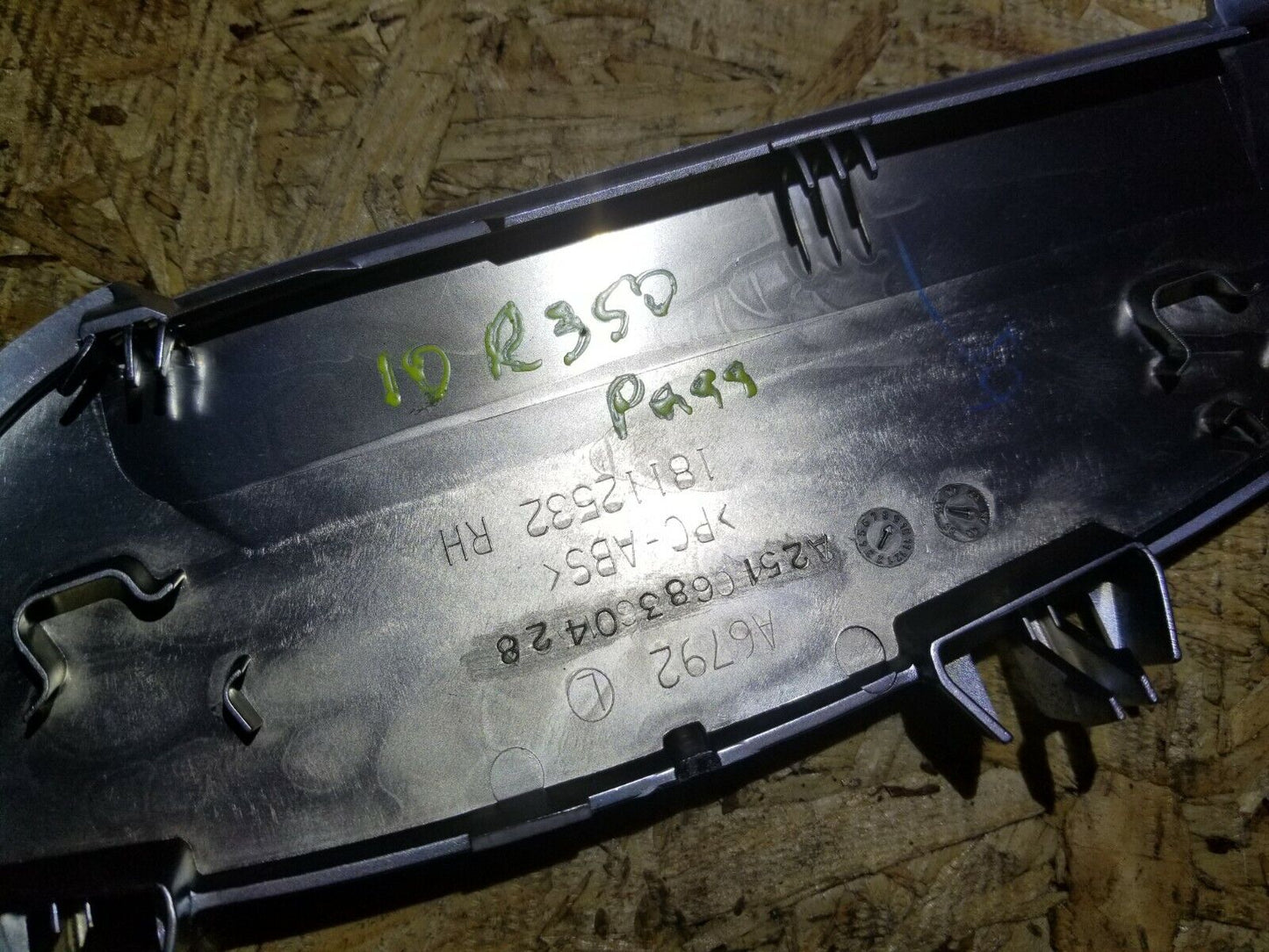 07 08 09 10 Mercedes-benz R350 Center Console Rear Rigth Pass Trim Panel OEM