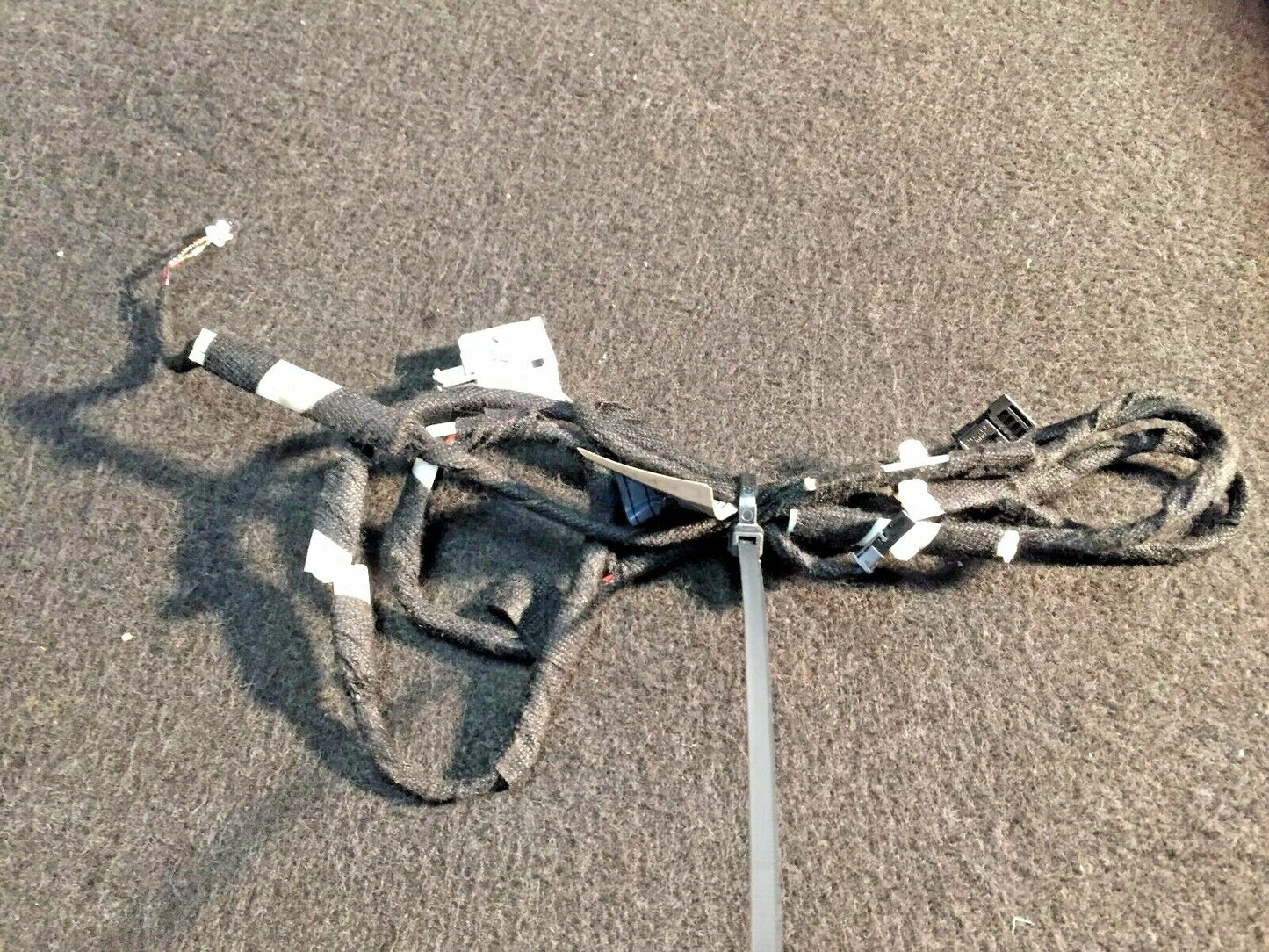 02 03 04 05 BMW 745i E65 Rear Left Driver Side Door Wire Harness 6913147 OEM