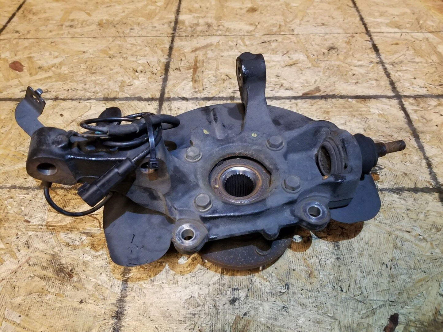 11 12 13 14 Chrysler 200 Cabrio Front Right Pass Side Spindle Knuckle OEM