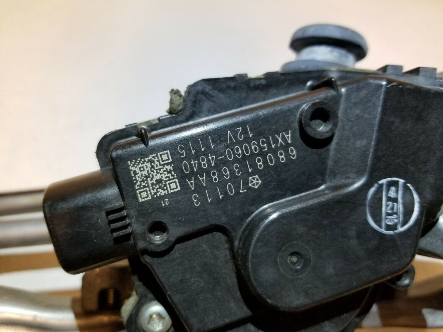 13 14 15 16  Dodge Dart Windshield Wiper Motor Transmission 68081368aa OEM 76k
