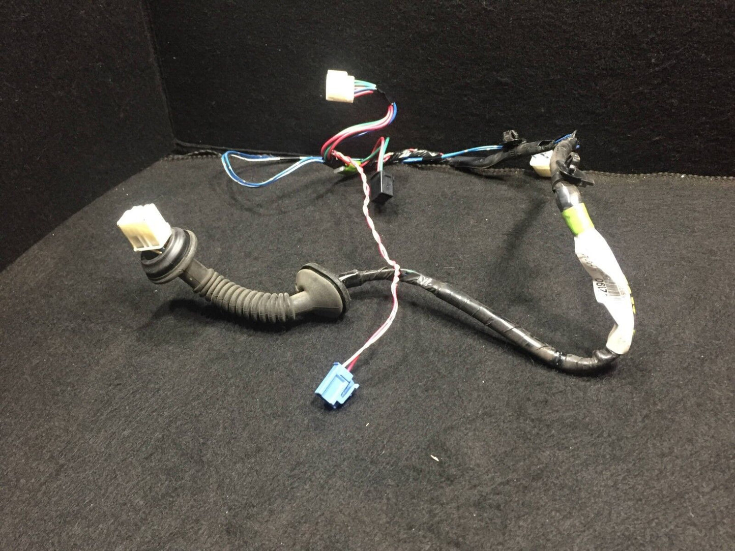 2004 2005 2006 Scion Xa Rear Passenger Door Wire Harness OEM D18