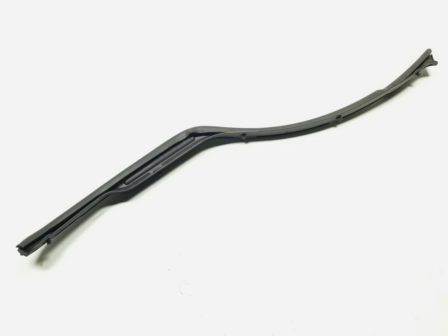 12 - 16 Dodge Grand Caravan Rear Door Seal C Pillar Line Trim Passenger Side OEM