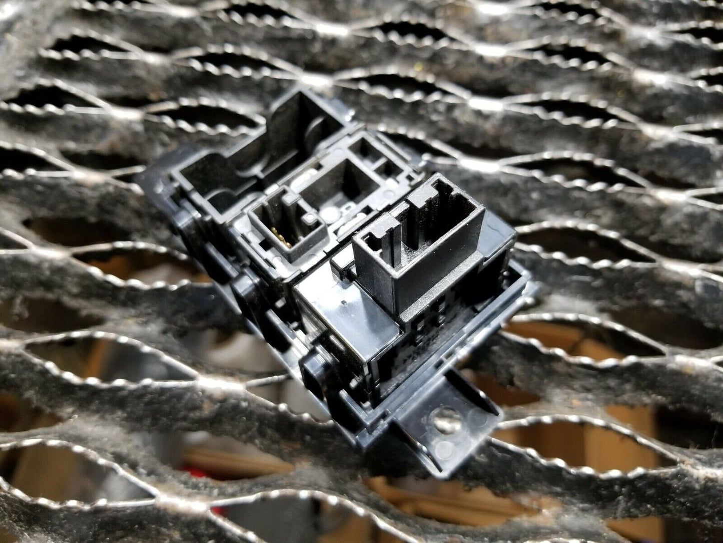 2014 2015 Infiniti Q40 Traction Control & Trunk Release Switch OEM 34k