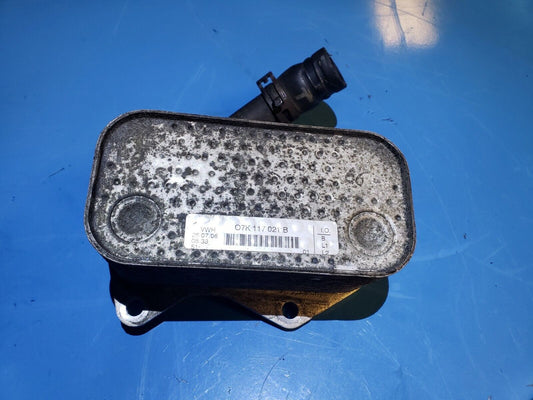 06 07 08 09 Volkswagen Golf Rabbit 2.5l Engine Oil Cooler 07k117021b OEM