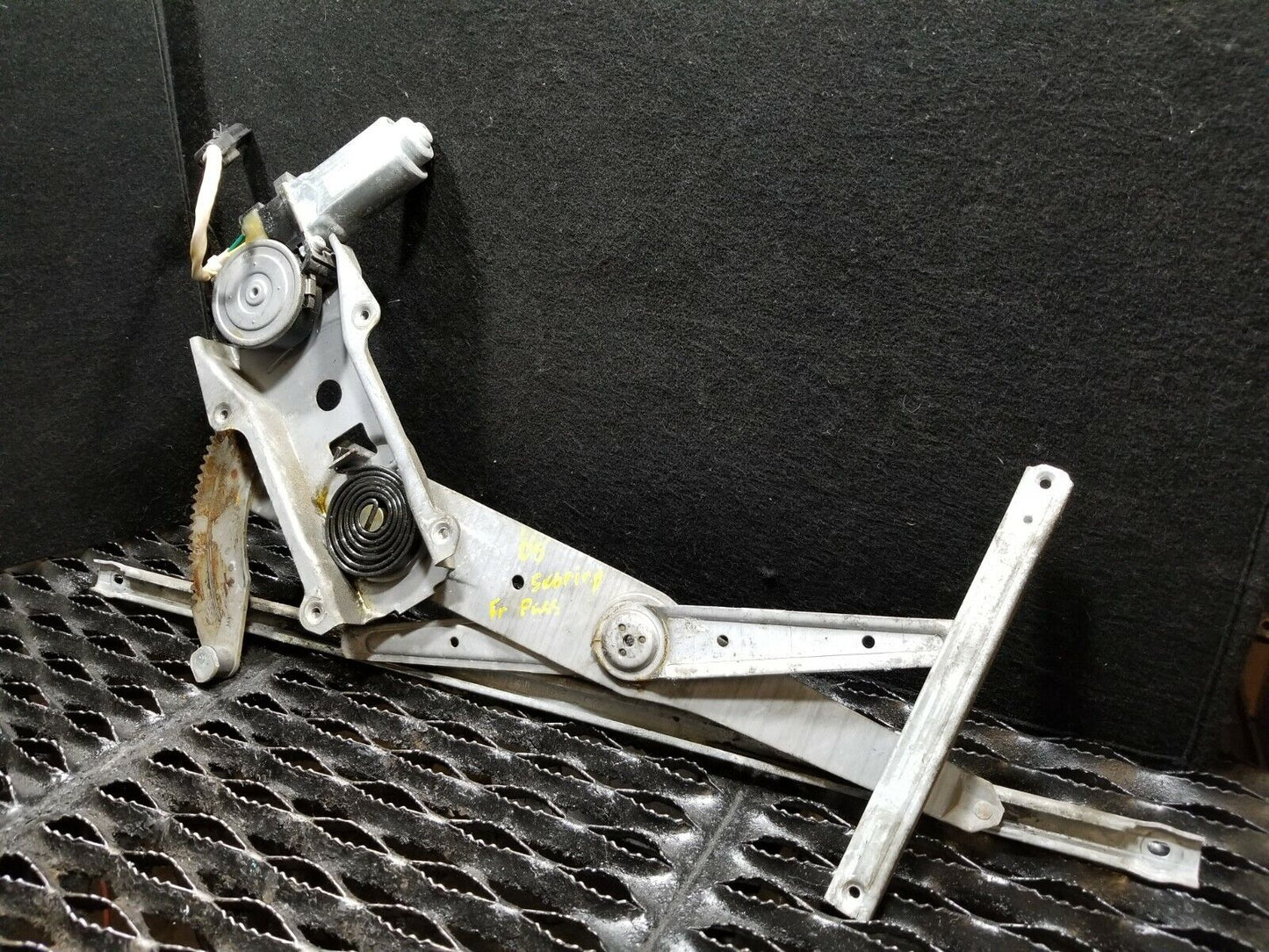 04 05 06 Chrysler Sebring Convertible Front Passenger Window Motor Regulator OEM