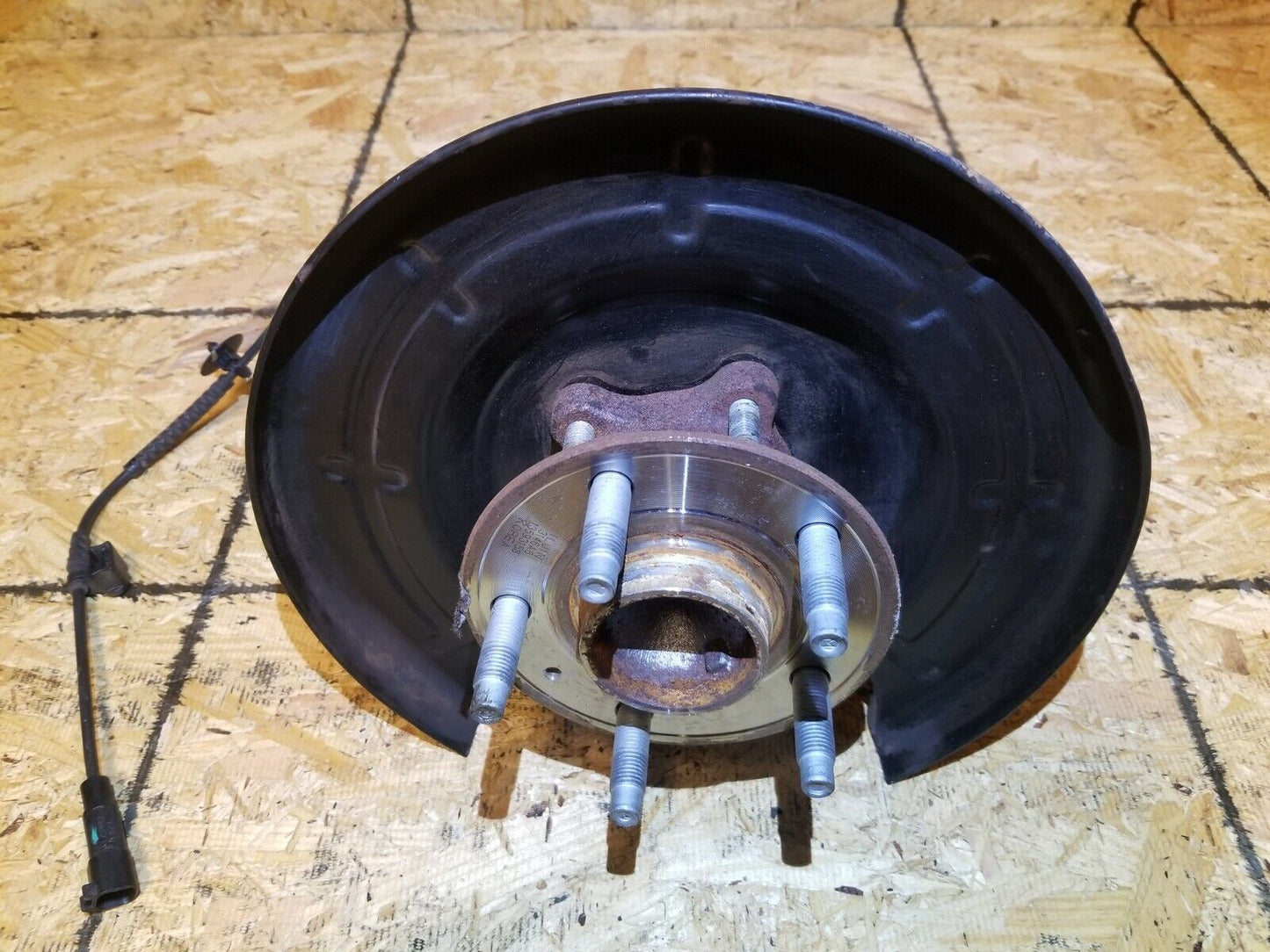 13 14 15 16 17 18 19 Buick Encore Rear Right Pass Spindle Knuckle OEM 32k Miles