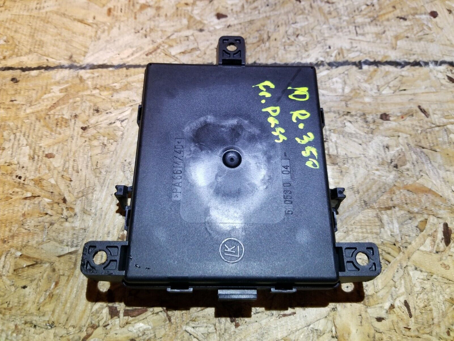 07 08 09 10 Mercedes-benz R350 Front Right Pass Side Door Control Module OEM
