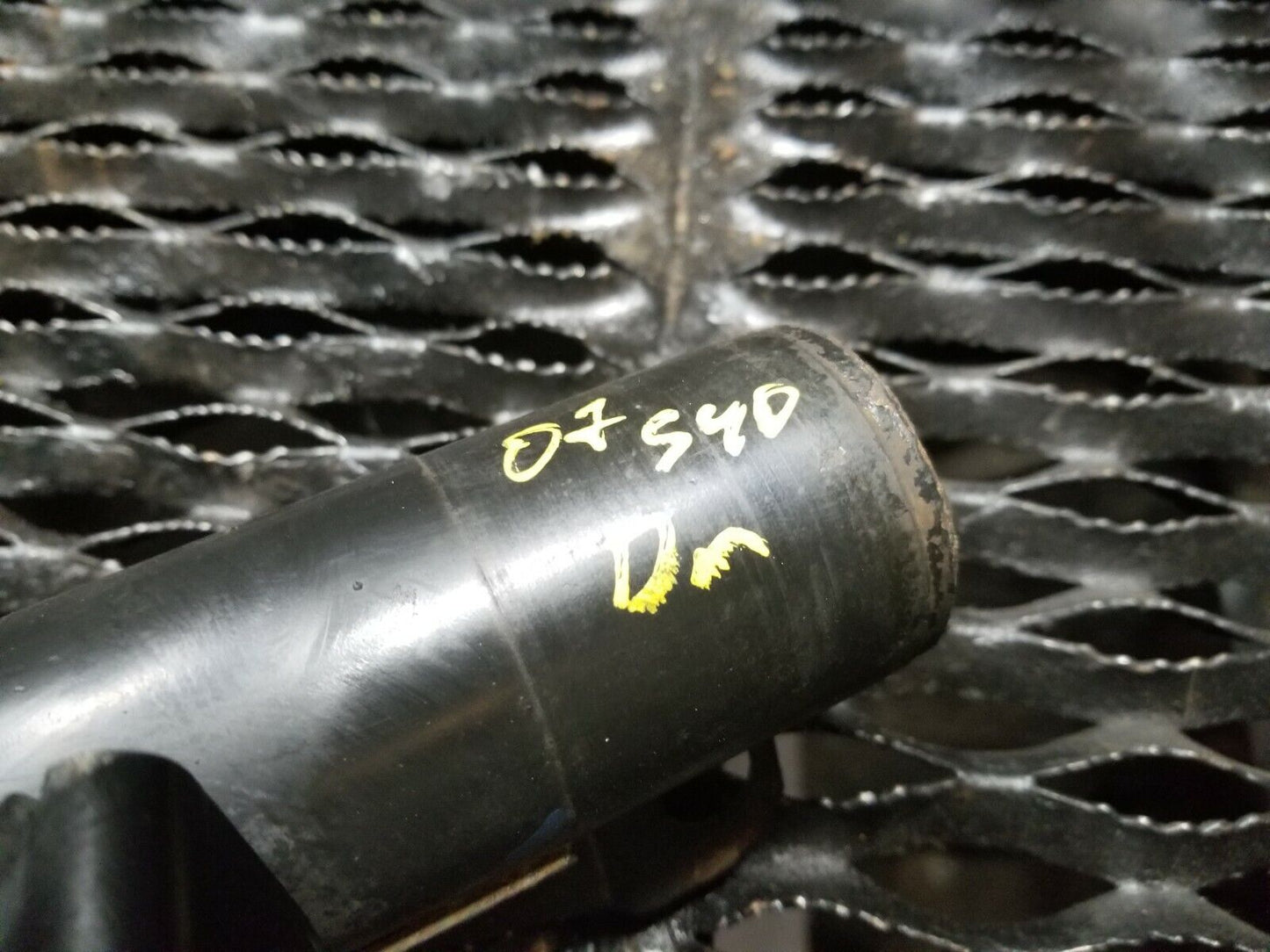 05 06 07 Volvo S40 2.4l Front Shock Strut Absorber Left Driver Side OEM