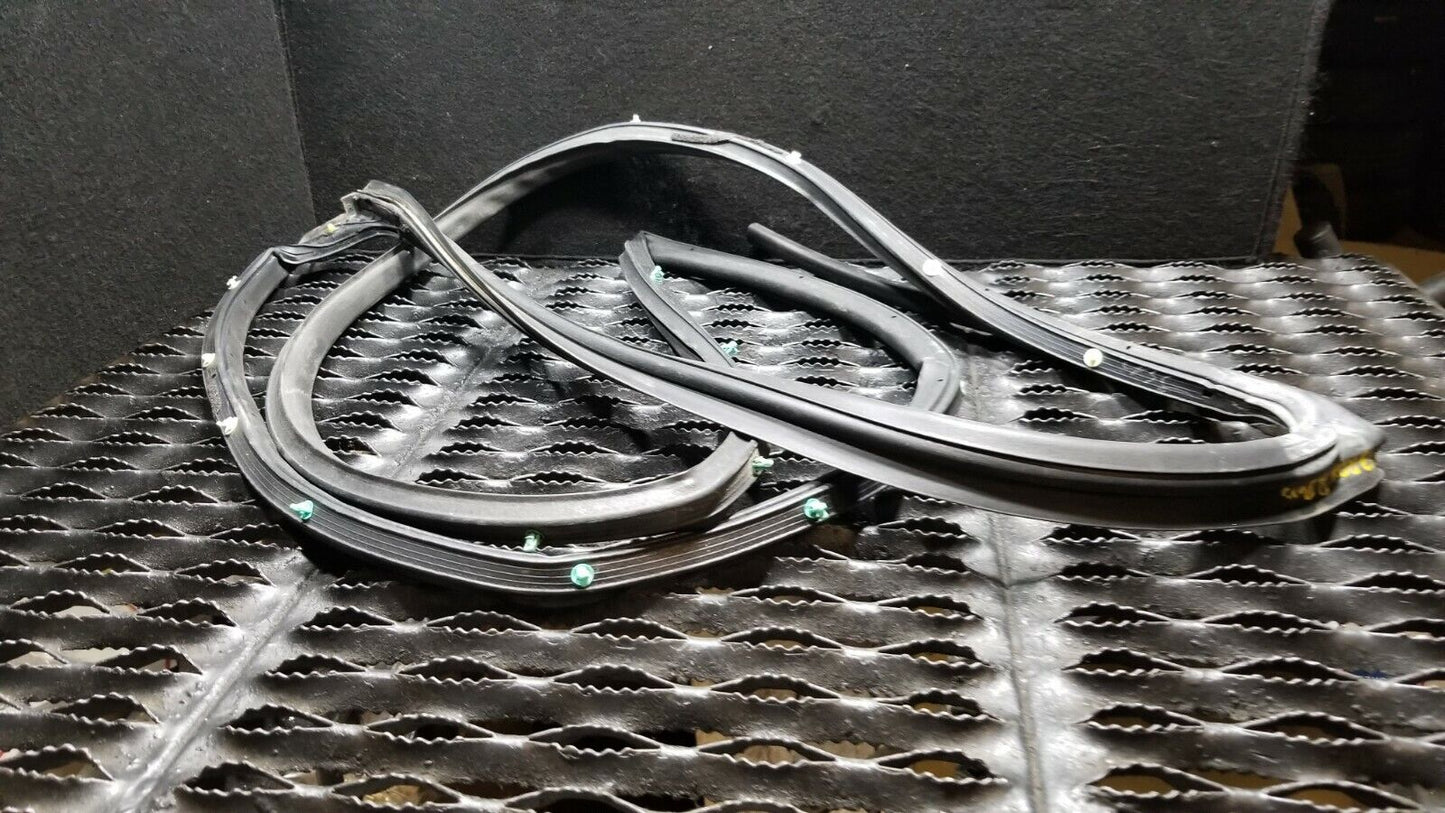 13 14 15 Acura RDX Weather Strip Seal Rear Right Passenger Side Door OEM
