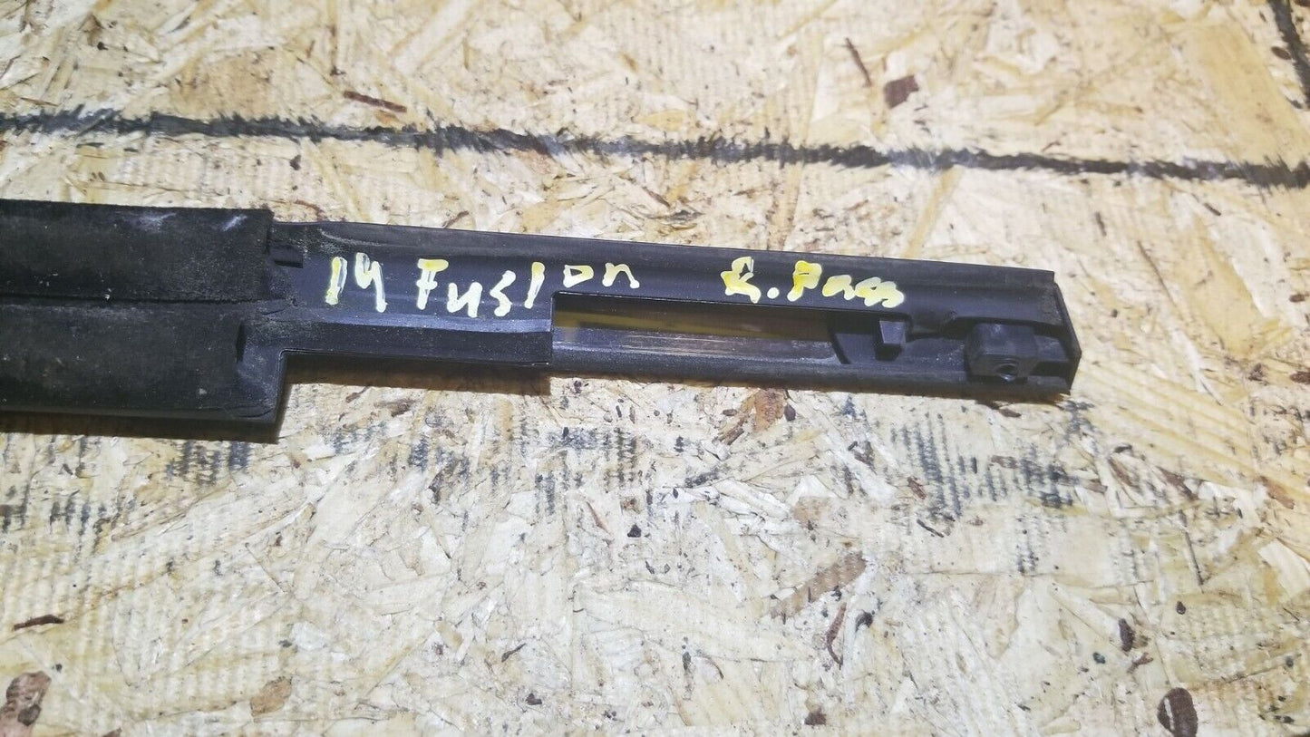 14 15 16 Ford Fusion Rear Right Pass Side Door Window Seal Belt Molding OEM