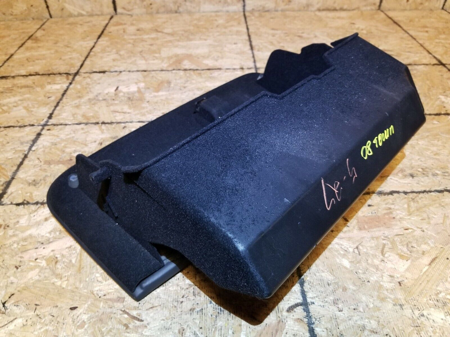 07 08 09 10 11 Lincoln Town Car Glove Box OEM 65k