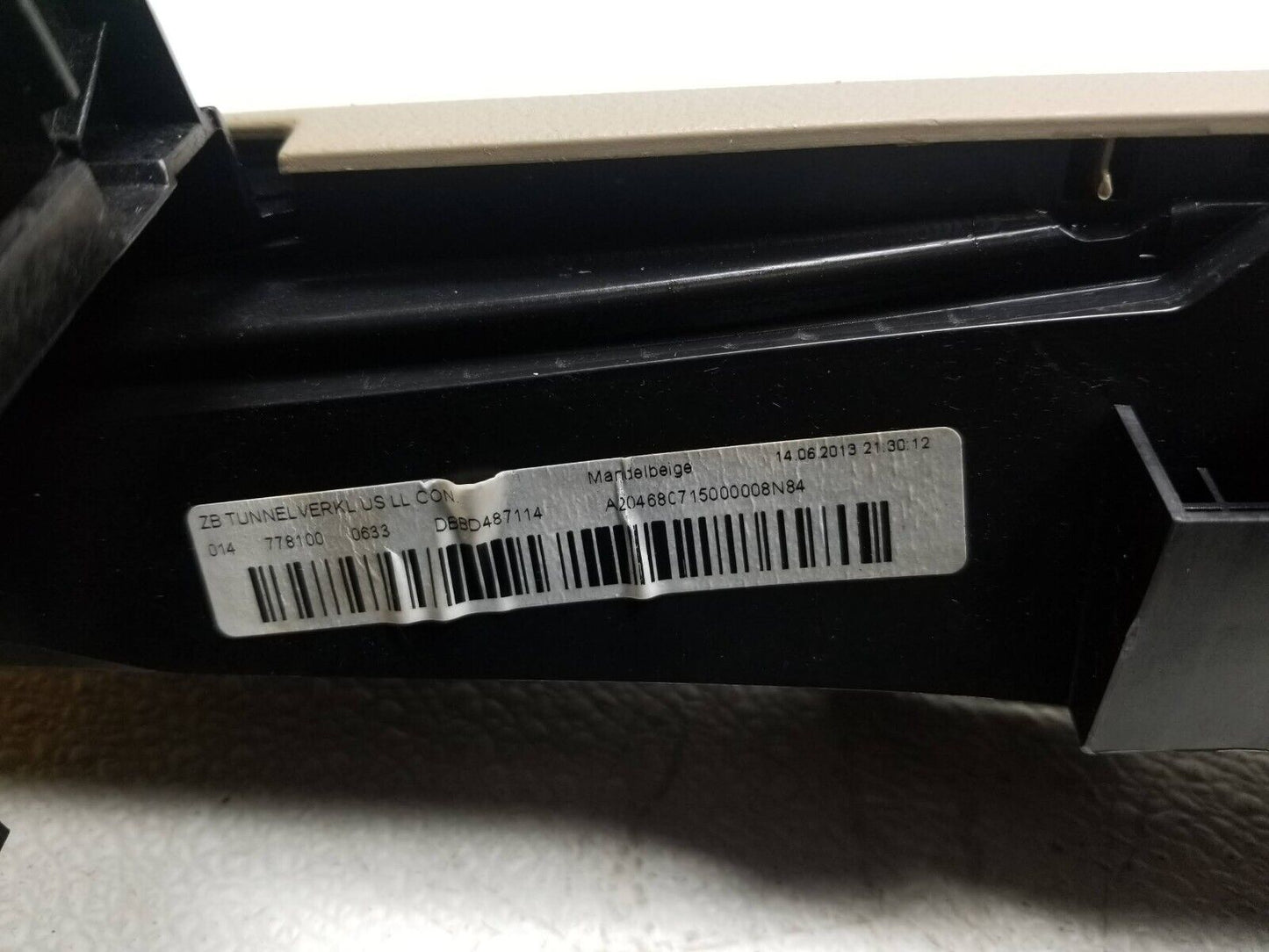 12 13 14 Mercedes-benz C300 Center Console Panel W/ Armrest OEM