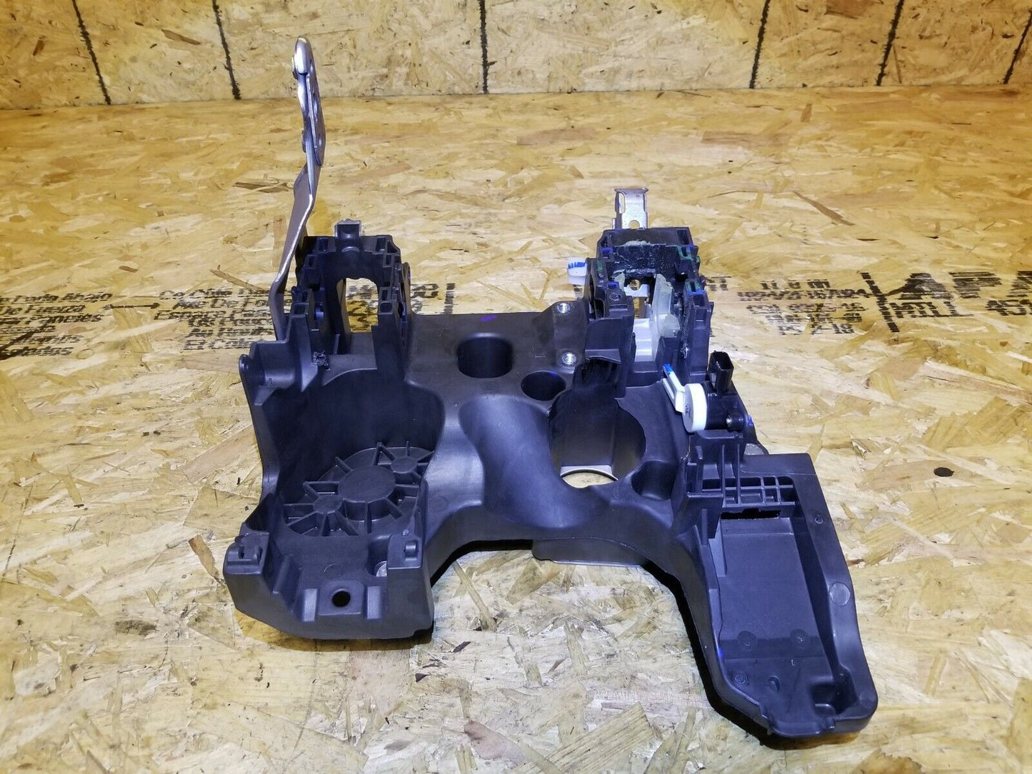 14 15 16 17 Buick Regal Brake Pedal Bracket OEM 59k