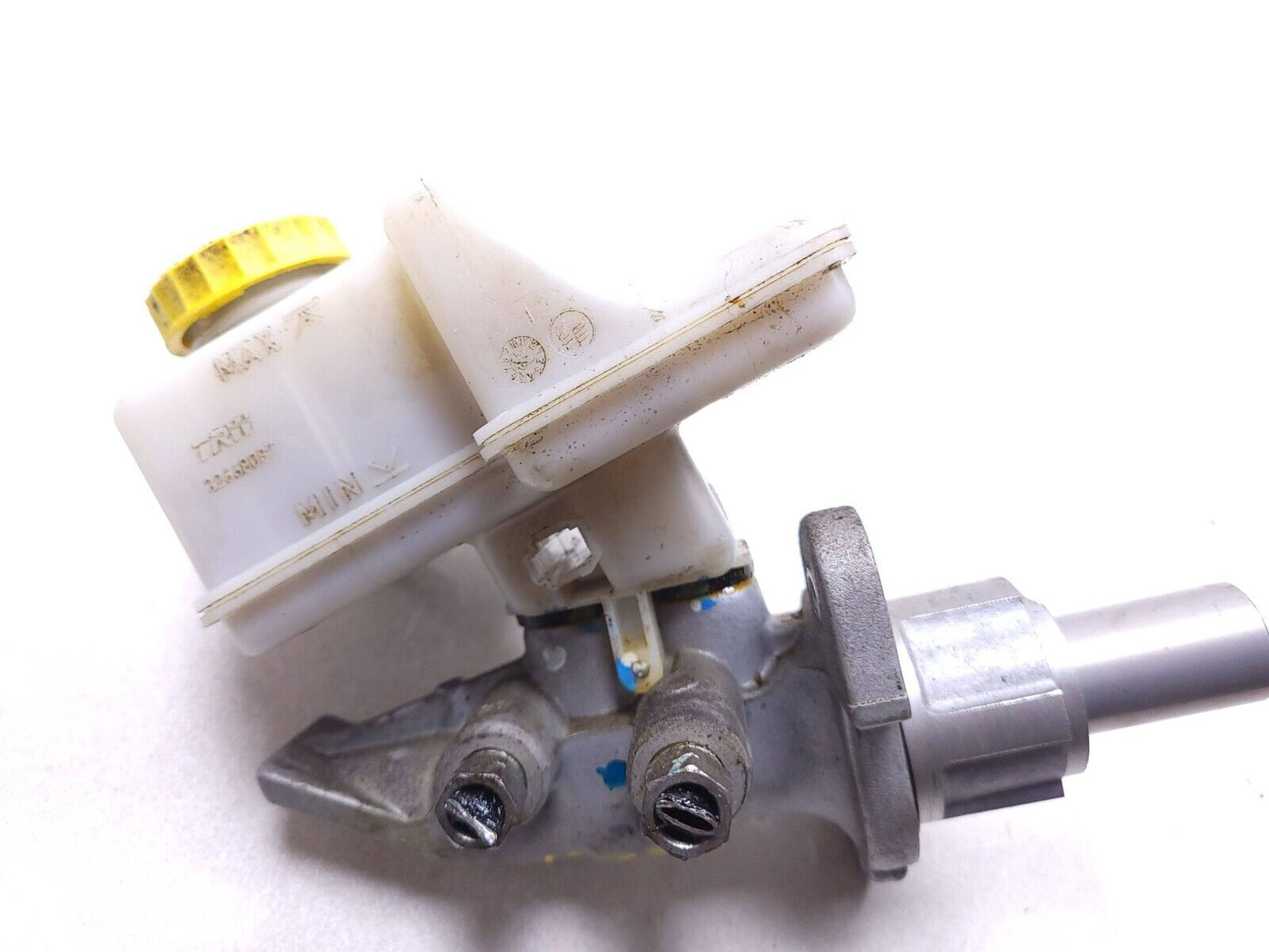 11 12 13 Jeep Grand Cherokee Brake Master Cylinder 3.6l OEM