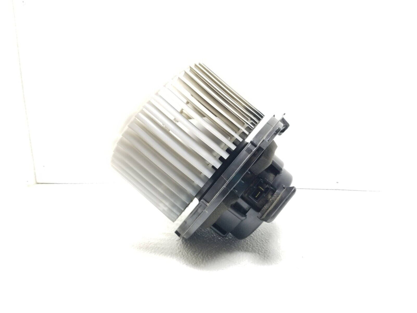 2007 - 2013 Suzuki SX4 HVAC Blower Motor  OEM