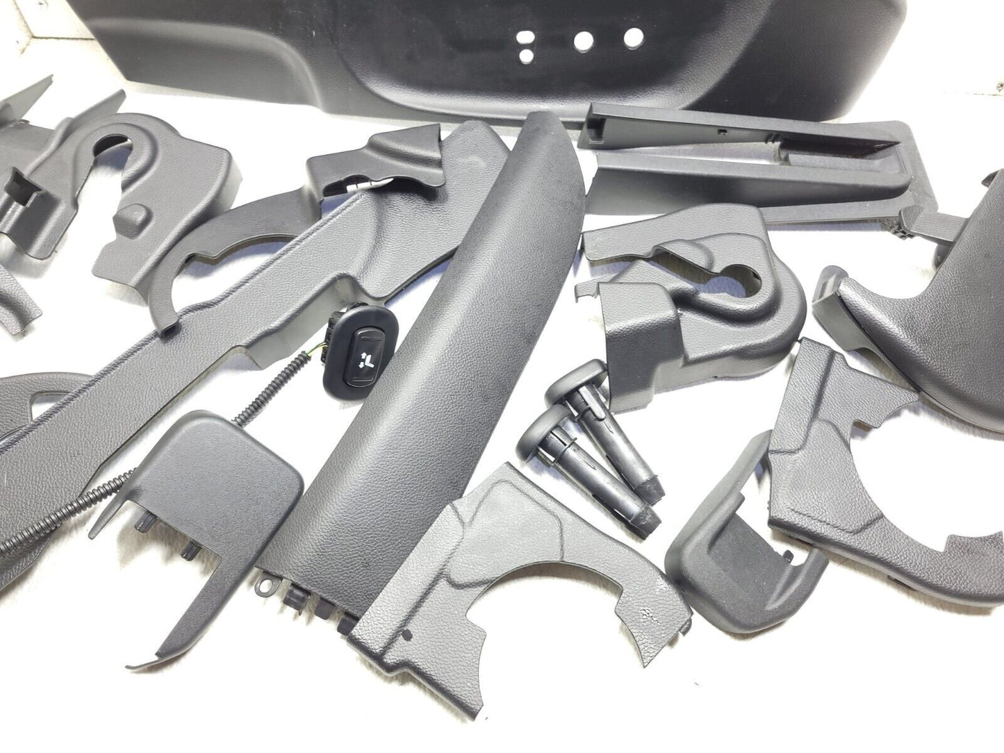 2014 2015 Infiniti Q60 Coupe Front Seat Trim Passenger Right OEM