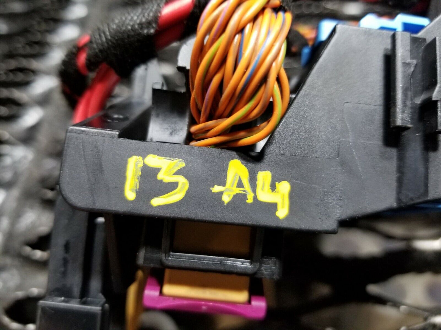 2013 2014 2015 2016 Audi A4 Fuse Relay Box OEM