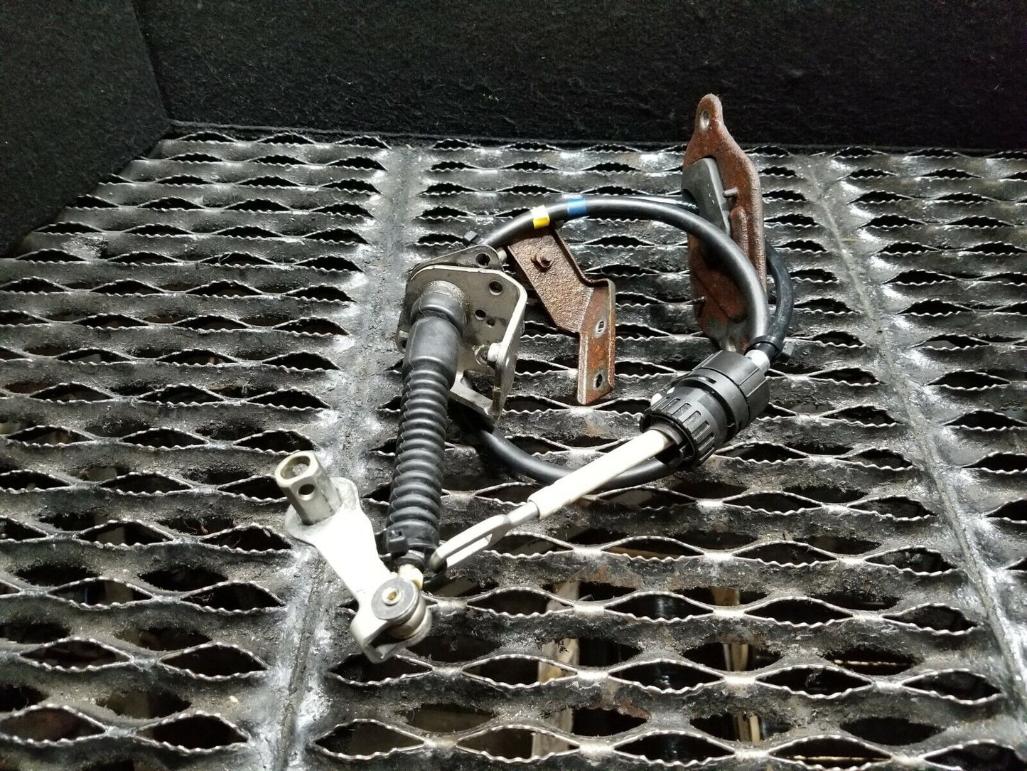 09 10 11 Honda Civic Coupe Gear Shifter Selector Cable OEM