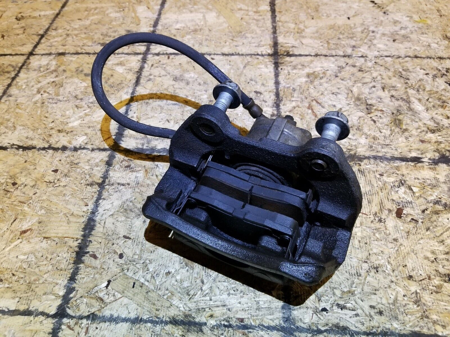 13 14 15 GMC Acadia Rear Right Passenger Side Brake Caliper OEM