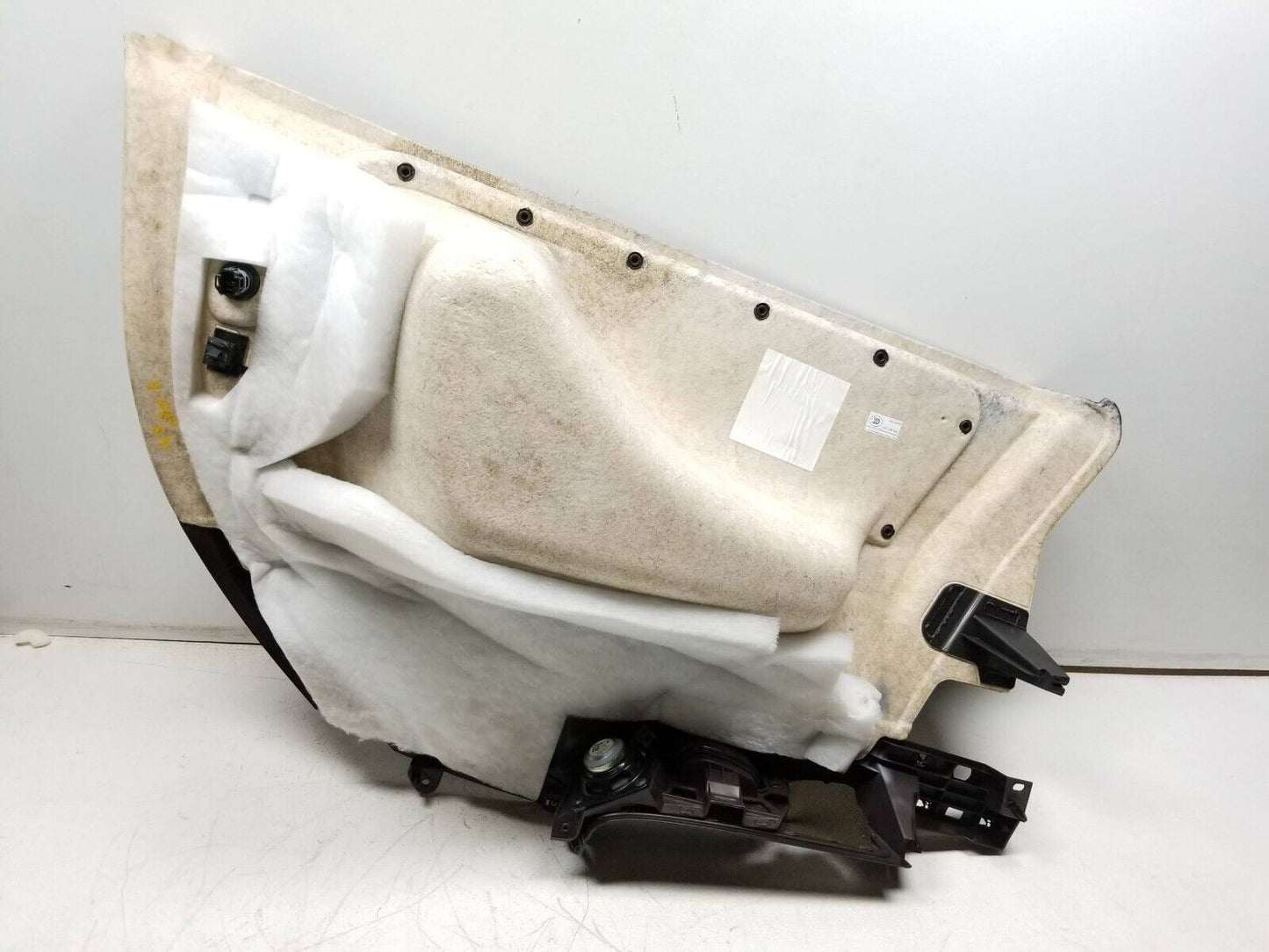 2011 - 2014 Porsche Cayenne Left Driver Side Trunk Quarter Panel Cover Trim OEM